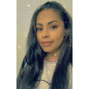 Meet your Posher, Veronica